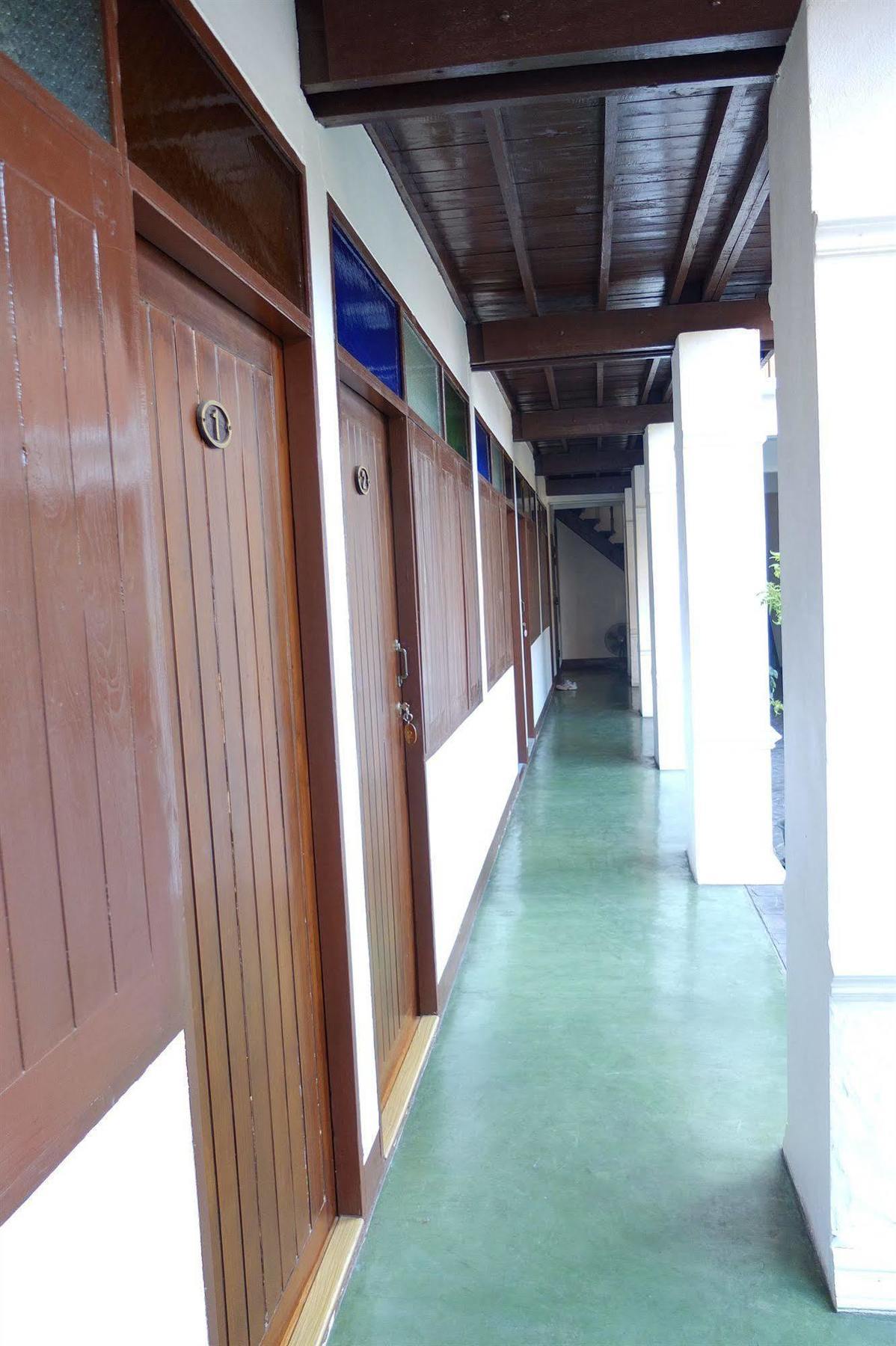 Baanlek Home Stay Chiang Mai Bagian luar foto